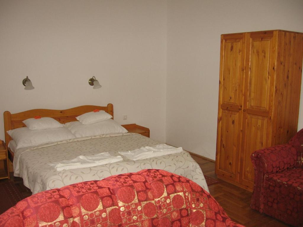 فندق Gödöllőفي  Mater Salvatoris House الغرفة الصورة