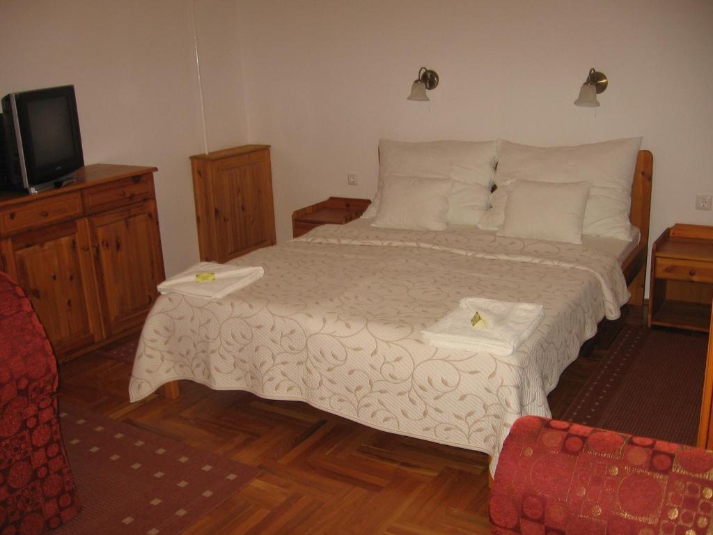فندق Gödöllőفي  Mater Salvatoris House الغرفة الصورة