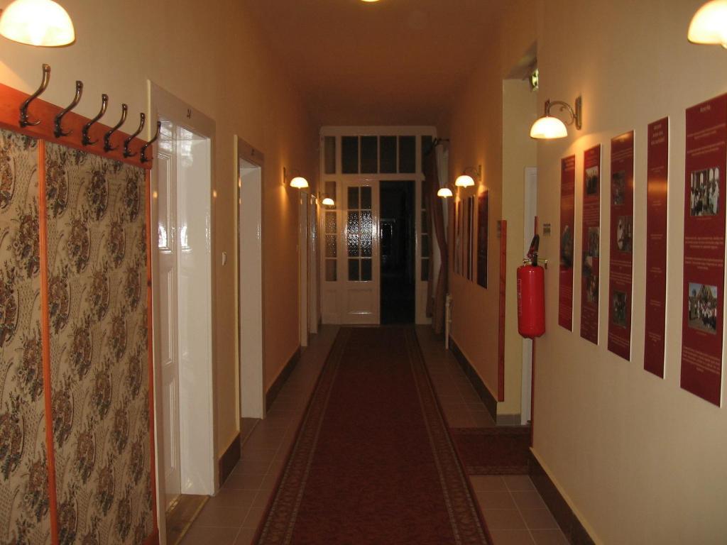 فندق Gödöllőفي  Mater Salvatoris House المظهر الخارجي الصورة